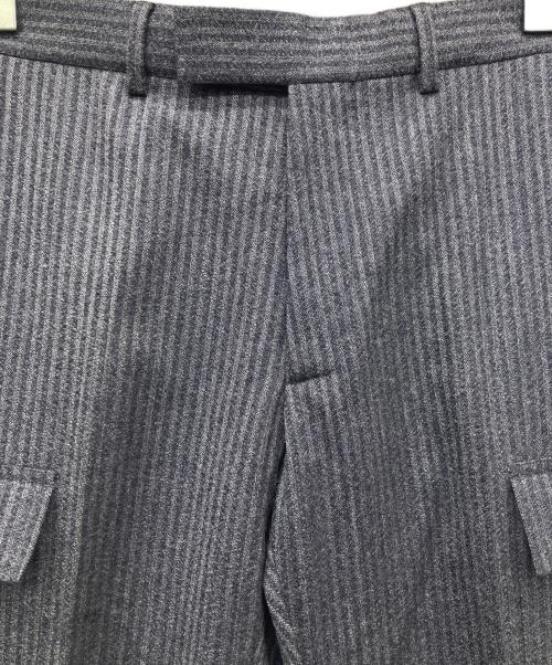 DIOR HOMME（ディオール オム）DIOR HOMME (ディオール オム) ストライプカーゴトラウザー グレー サイズ:44の古着・服飾アイテム