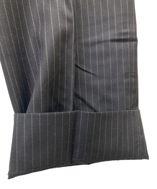 GUCCI（グッチ）GUCCI (グッチ) ピークドラペルストライプスーツ ネイビー サイズ:48の古着・服飾アイテム