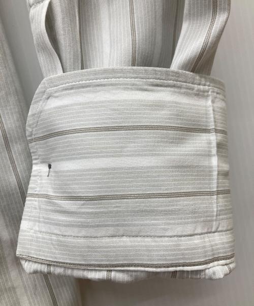 GUCCI（グッチ）GUCCI (グッチ) ストライプL/Sシャツ グレー×ホワイト サイズ:40 15 3/4の古着・服飾アイテム