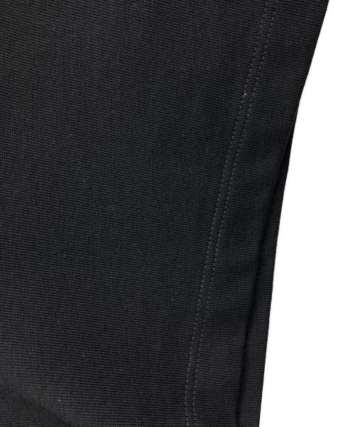 A.P.C.（アーペーセー）A.P.C. (アーペーセー) 406 ロゴパッチ付Tシャツ ブラック サイズ:Lの古着・服飾アイテム