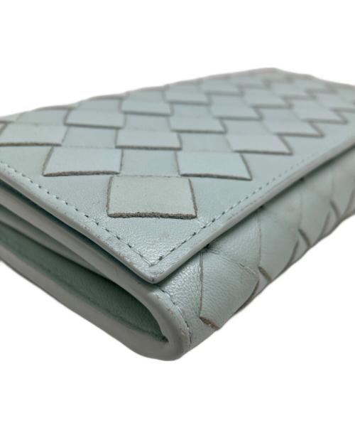 BOTTEGA VENETA（ボッテガベネタ）BOTTEGA VENETA (ボッテガベネタ) イントレチャート ラージフラップウォレット TEAL WASHED(ライトブルー)の古着・服飾アイテム