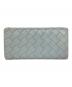 BOTTEGA VENETA (ボッテガベネタ) イントレチャート ラージフラップウォレット TEAL WASHED(ライトブルー)：9000円
