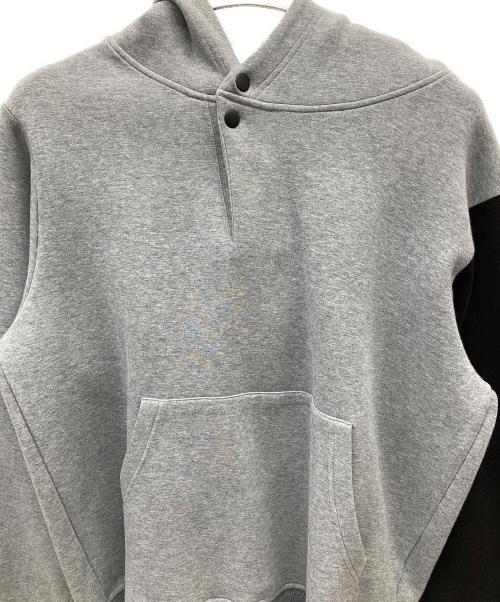 CAMBIO（カンビオ）CAMBIO (カンビオ) ヘンリーネックダンボールプルパーカー ブラック×グレー サイズ:Lの古着・服飾アイテム