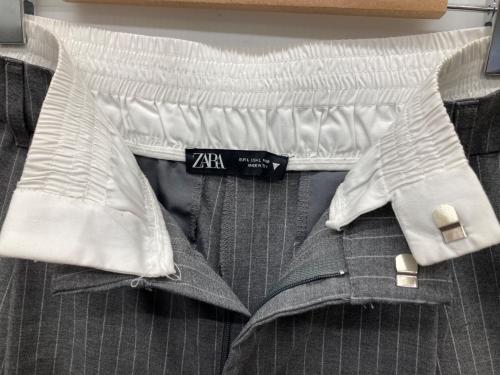 ZARA（ザラ）ZARA (ザラ) レイヤードストライプスラックス グレー サイズ:Lの古着・服飾アイテム