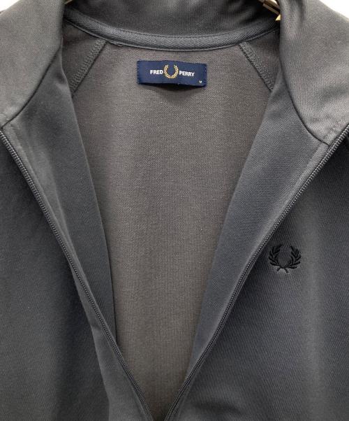 FRED PERRY（フレッドペリー）FRED PERRY (フレッドペリー) トラックジャケット グレー サイズ:Mの古着・服飾アイテム