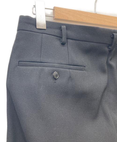 HEUGN（ユーゲン）HEUGN (ユーゲン) GEORGE TROUSER 010 ブラック サイズ:SIZE 3の古着・服飾アイテム
