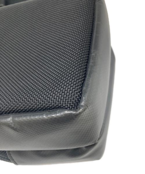 PORTER（ポーター）PORTER (ポーター) Polaroid (ポラロイド) camera bag ブラックの古着・服飾アイテム