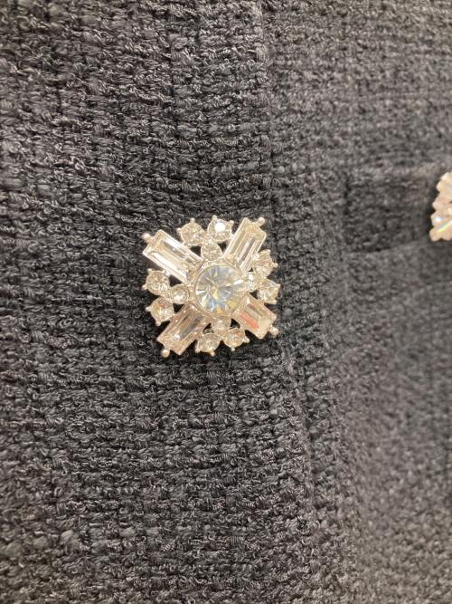 SELF PORTRAIT（セルフ ポートレイト）SELF PORTRAIT (セルフ ポートレイト) Black Boucle Taffeta Midi Dress ブラック サイズ:2 未使用品の古着・服飾アイテム