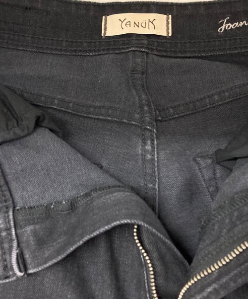 YANUK（ヤヌーク）YANUK (ヤヌーク) Loose Straight JOAN ブラック サイズ:23の古着・服飾アイテム