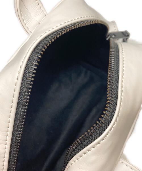 THE RERACS（ザ リラクス）THE RERACS (ザ リラクス) ミニマムKITバッグ ホワイト サイズ:-の古着・服飾アイテム