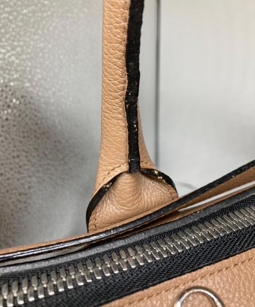 MARC JACOBS（マークジェイコブス）MARC JACOBS (マークジェイコブス) MEDIUM INCOGNITO ブラウン サイズ:-の古着・服飾アイテム