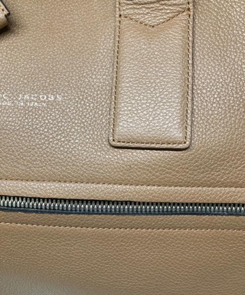 MARC JACOBS（マークジェイコブス）MARC JACOBS (マークジェイコブス) MEDIUM INCOGNITO ブラウン サイズ:-の古着・服飾アイテム