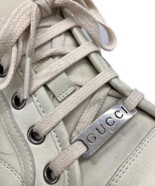 GUCCI（グッチ）GUCCI (グッチ) ローカットレザースニーカー アイボリー サイズ:7の古着・服飾アイテム