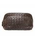 BOTTEGA VENETA（ボッテガベネタ）の古着「イントレチャートコスメポーチ」｜ブラウン