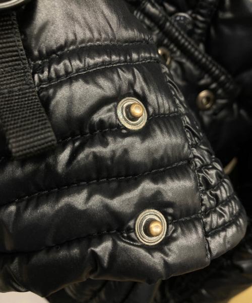 MONCLER（モンクレール）MONCLER (モンクレール) VEYLE コヨーテファーダウンジャケット ブラック サイズ:2の古着・服飾アイテム