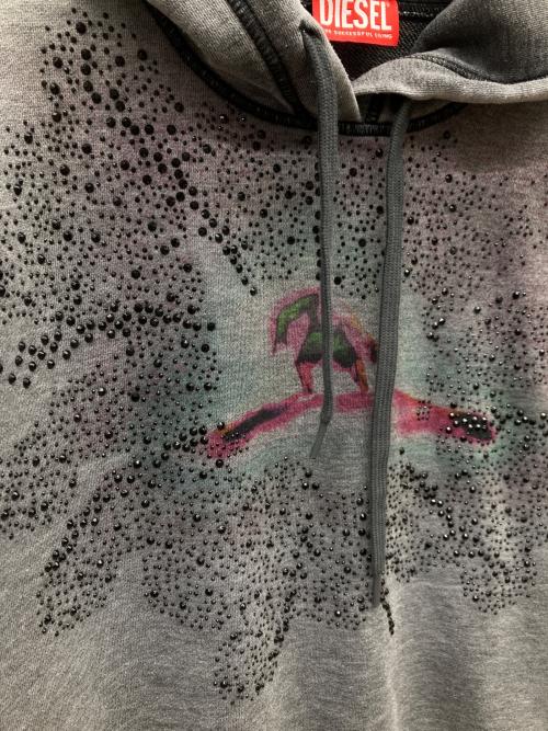 DIESEL（ディーゼル）DIESEL (ディーゼル) F-NORMY-HOOD-S1 グレー サイズ:XSの古着・服飾アイテム