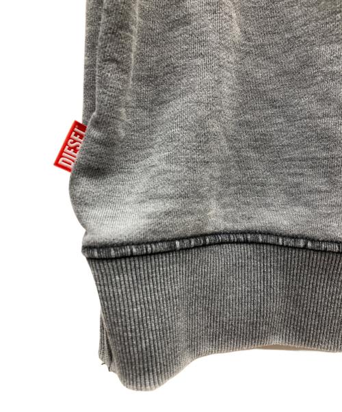 DIESEL（ディーゼル）DIESEL (ディーゼル) F-NORMY-HOOD-S1 グレー サイズ:XSの古着・服飾アイテム