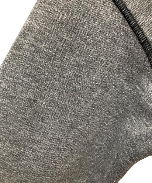 DIESEL（ディーゼル）DIESEL (ディーゼル) F-NORMY-HOOD-S1 グレー サイズ:XSの古着・服飾アイテム