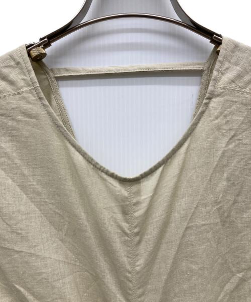 anuke（アンヌーク）anuke (アンヌーク) Linen Cachecoeur Tops ベージュ サイズ:FREEの古着・服飾アイテム