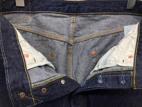 LEVI'S VINTAGE CLOTHING（リーバイス ビンテージ クロージング）LEVI'S VINTAGE CLOTHING (リーバイス ビンテージ クロージング) 501XX復刻デニムパンツ インディゴ サイズ: W31×L32の古着・服飾アイテム