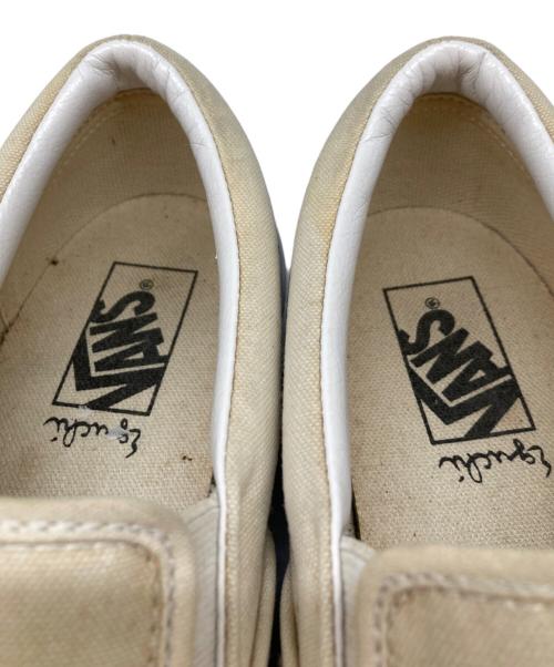 VANS（ヴァンズ）VANS (ヴァンズ) 江口寿史 HIBARIKUN SLIP ON ベージュ サイズ:27の古着・服飾アイテム