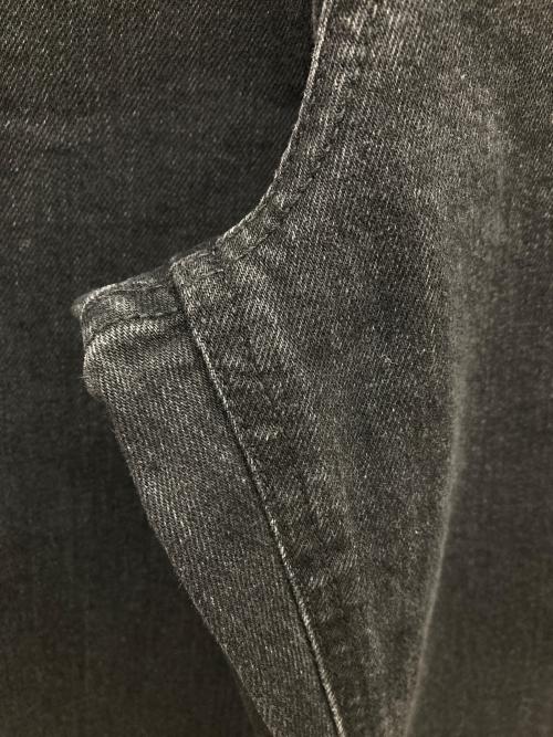 YANUK（ヤヌーク）YANUK (ヤヌーク) LAURA  Curve Tapered ブラック サイズ:24の古着・服飾アイテム