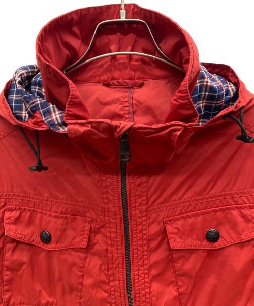 BURBERRY BLACK LABEL（バーバリーブラックレーベル）BURBERRY BLACK LABEL (バーバリーブラックレーベル) ナイロンジャケット レッド サイズ:Lの古着・服飾アイテム