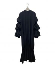 ENFOLD（エンフォルド）の古着「ブラック ダブルサテン Tail Hem DRS」｜ブラック