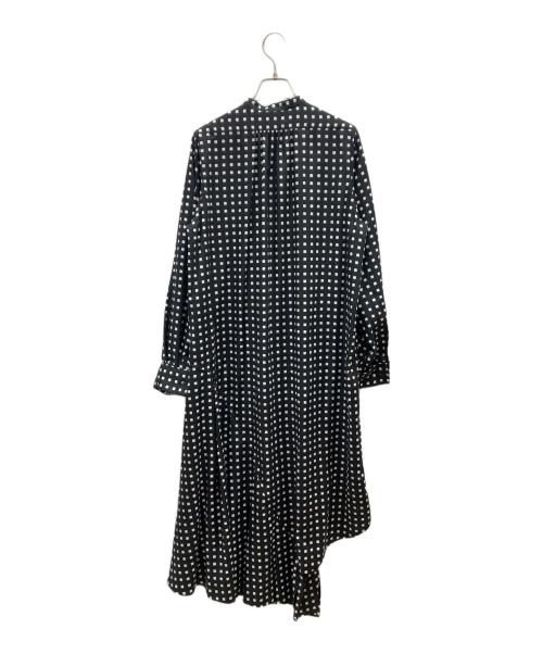 HYKE（ハイク）HYKE (ハイク) FD SQUARE PATTERN BOSOM DRESS ブラック×ホワイト サイズ:2の古着・服飾アイテム