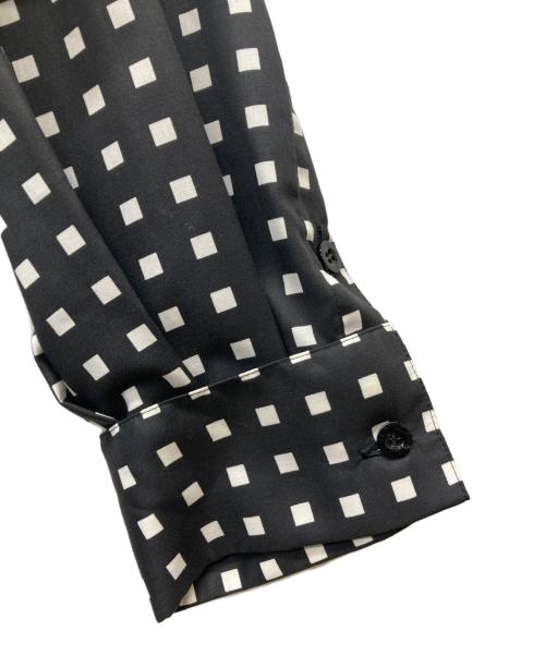 HYKE（ハイク）HYKE (ハイク) FD SQUARE PATTERN BOSOM DRESS ブラック×ホワイト サイズ:2の古着・服飾アイテム
