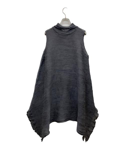 me ISSEY MIYAKE（ミーイッセイ ミヤケ）me ISSEY MIYAKE (ミーイッセイ ミヤケ) シースルークレープボトルネックワンピース グレー サイズ:-の古着・服飾アイテム