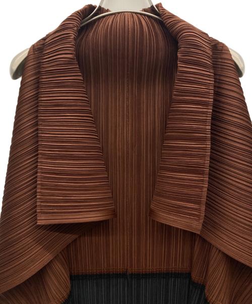 PLEATS PLEASE（プリーツプリーズ）PLEATS PLEASE (プリーツプリーズ) 変形プリーツロングデザインカーディガン ブラック×ブラウン サイズ:-の古着・服飾アイテム