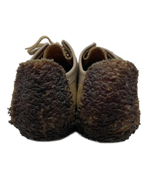 CLARKS（クラークス）CLARKS (クラークス) ワラビーシューズ カーキ サイズ:UK6の古着・服飾アイテム