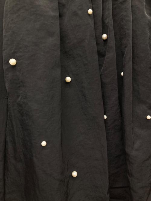 BEARDSLEY（ビアズリー）BEARDSLEY (ビアズリー) 24AWパールナイロンスカート ブラック サイズ:FREEの古着・服飾アイテム