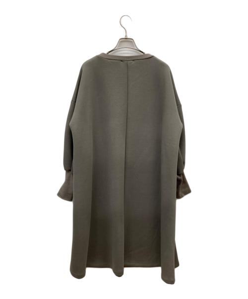 BEARDSLEY（ビアズリー）BEARDSLEY (ビアズリー) 袖パフダンボールワンピース グレー サイズ:FREE 未使用品の古着・服飾アイテム