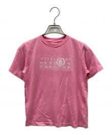 MM6 Maison Margiela（エムエムシックスメゾンマルジェラ）の古着「Logo Tee」｜ピンク
