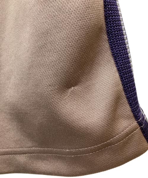 Needles（ニードルズ）Needles (ニードルズ) Boot-Cut Track Pant - Poly Smooth ベージュ サイズ:Lの古着・服飾アイテム