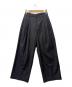 TODAYFUL（トゥデイフル）の古着「Lightweight Tuck Trousers」｜ブラック