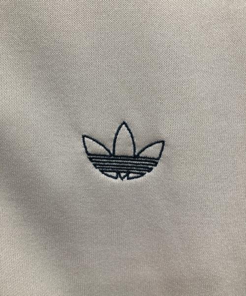 adidas（アディダス）adidas (アディダス) アウトライントレフォイル ファイヤーバード トラックトップ ベージュ サイズ:XLの古着・服飾アイテム
