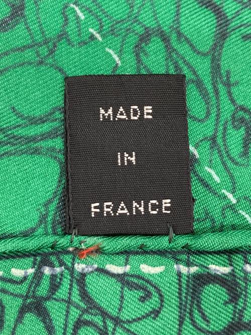 Christian Dior（クリスチャン ディオール）Christian Dior (クリスチャン ディオール) 大判シルクスカーフ グリーン×レッドの古着・服飾アイテム