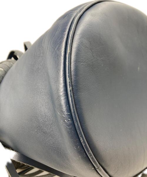 J&M DAVIDSON（ジェイ＆エム デヴィッドソン）J&M DAVIDSON (ジェイ＆エム デヴィッドソン) fringe carnival BAG/ カーニバルM ネイビーの古着・服飾アイテム