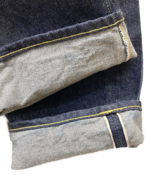 RESOLUTE（リゾルト）RESOLUTE (リゾルト) 714セルビッチデニムパンツ インディゴ サイズ: W33×L30 未使用品の古着・服飾アイテム