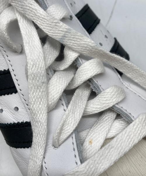 adidas（アディダス）adidas (アディダス) SUPERSTAR 82 ホワイト サイズ:27.5の古着・服飾アイテム