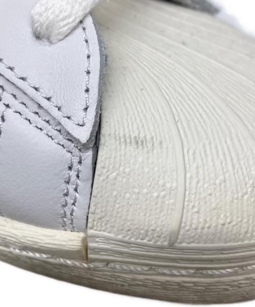 adidas（アディダス）adidas (アディダス) SUPERSTAR 82 ホワイト サイズ:27.5の古着・服飾アイテム