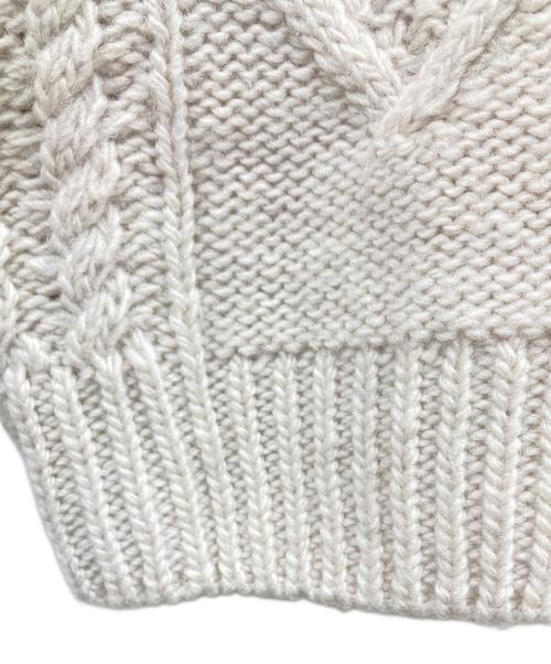 anuke（アンヌーク）anuke (アンヌーク) Cable Knit Cardigan ベージュ サイズ:FREEの古着・服飾アイテム