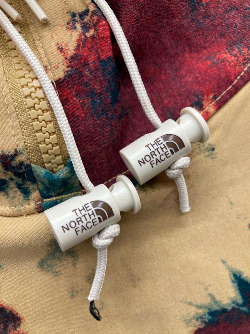 THE NORTH FACE（ザ ノース フェイス）THE NORTH FACE (ザ ノース フェイス) PRINTED CLASS V PULLOVER ベージュ×レッド サイズ:Lの古着・服飾アイテム