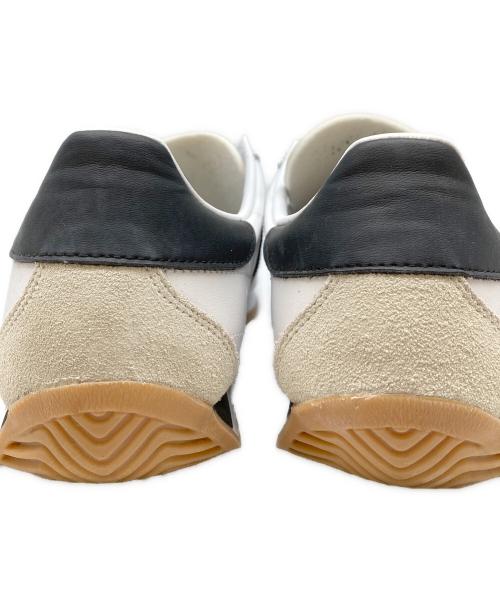 adidas（アディダス）adidas (アディダス) COUNTRY OG ホワイト×ブラック サイズ:26.5の古着・服飾アイテム