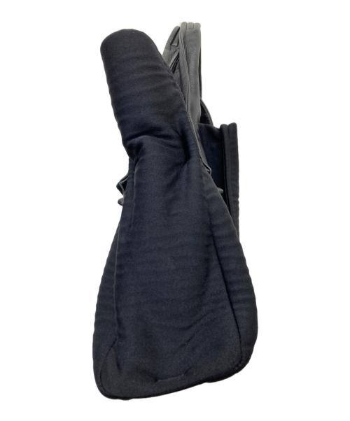 kawa-kawa（カワカワ）kawa-kawa (カワカワ) ウェット トートバッグ ブラックの古着・服飾アイテム