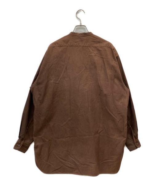 TOMORROW LAND（トゥモローランド）TOMORROW LAND (トゥモローランド) GARMENT DYED バンドカラーシャツ ブラウン サイズ:XSの古着・服飾アイテム