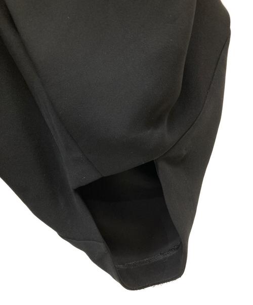 ENFOLD（エンフォルド）ENFOLD (エンフォルド) ダブルサテン サルエルサロペット ブラック サイズ:38の古着・服飾アイテム